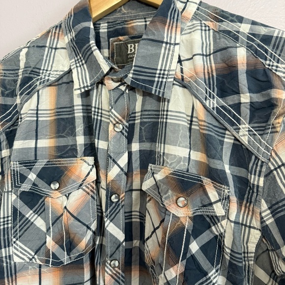 BKE Buckle Plaid Western Pearl Snap Standard Fit Button Down Men’s Shirt Size M - Picture 3 of 9